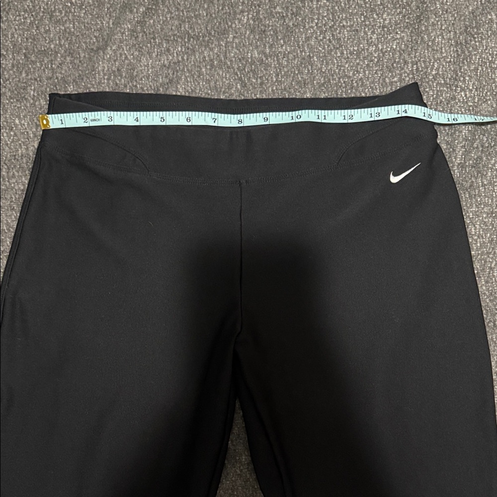🖤 **Nike Dri-FIT Women’s Black Cropped Pants | Size M** - Picture 6 of 7